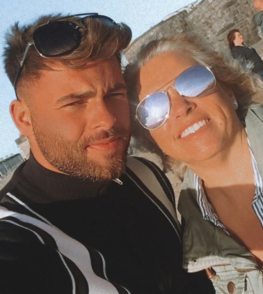parents-love-island-2021-jake-cornish