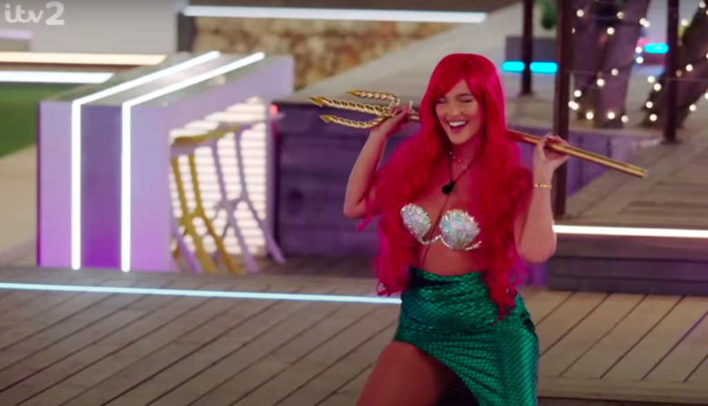 The worst ever outfits worn for the Love Island heart race challenge