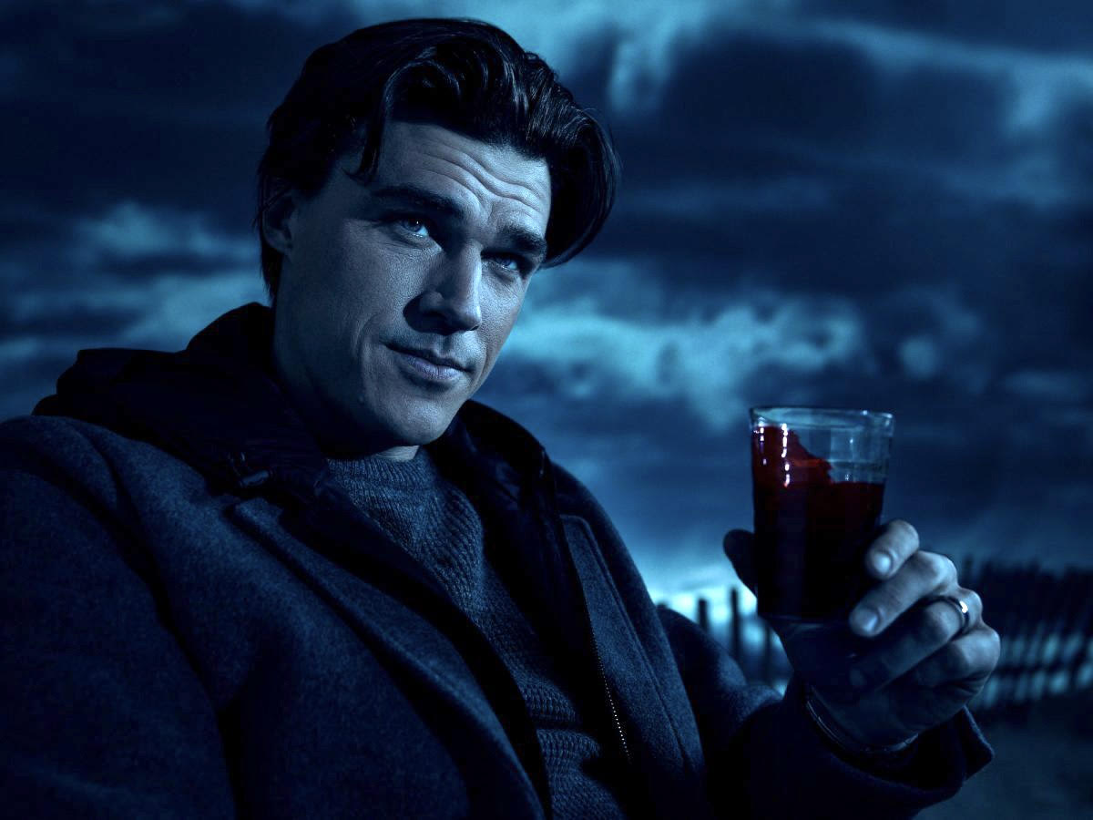 American Horror Story vampire