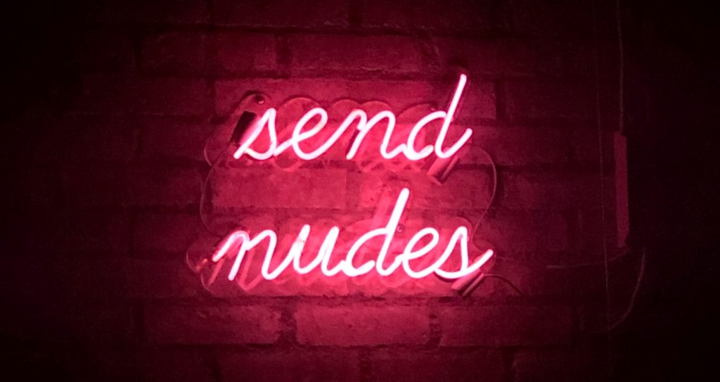 How to take the perfect nude