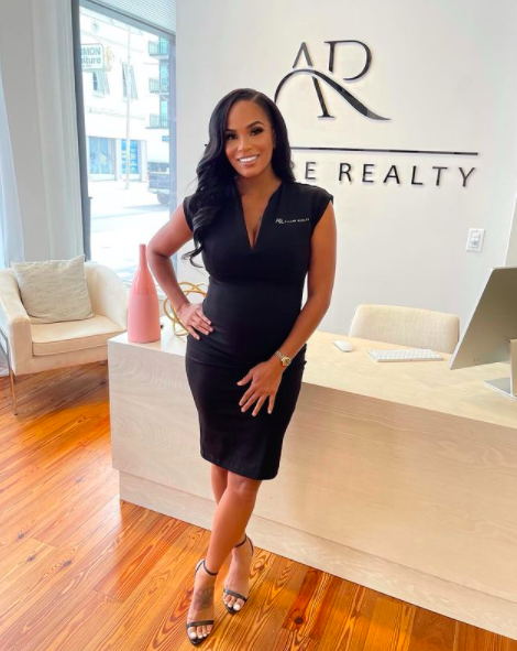 A full profile of Sharelle Rosado the owner of Allure Realty in Selling Tampa on Netflix