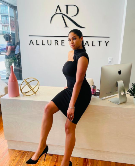 The net worths of all the agents at Allure Realty in Selling Tampa on Netflix