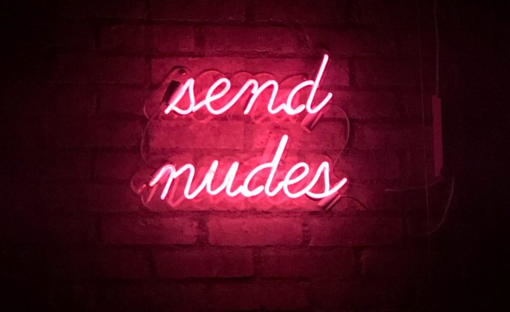 nude