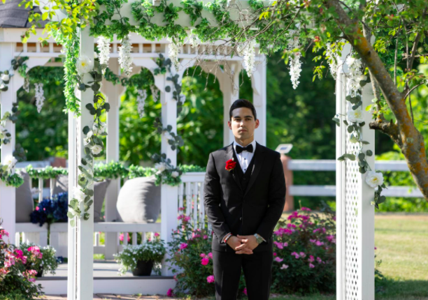 The best behind the scenes pictures from the Love Is Blind season two weddings on Netflix