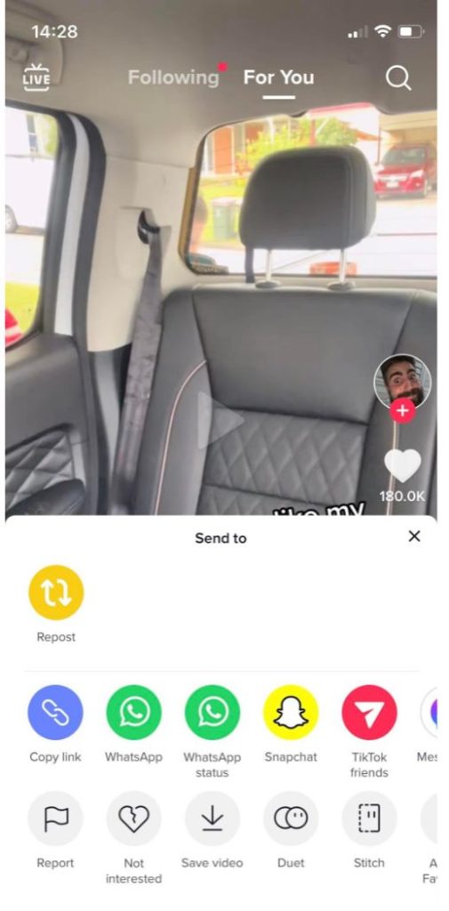 repost TikTok