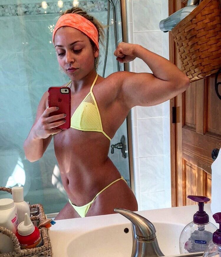 colleen swimsuit selfie