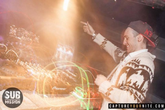 Playing only the best hip-hop and chart music