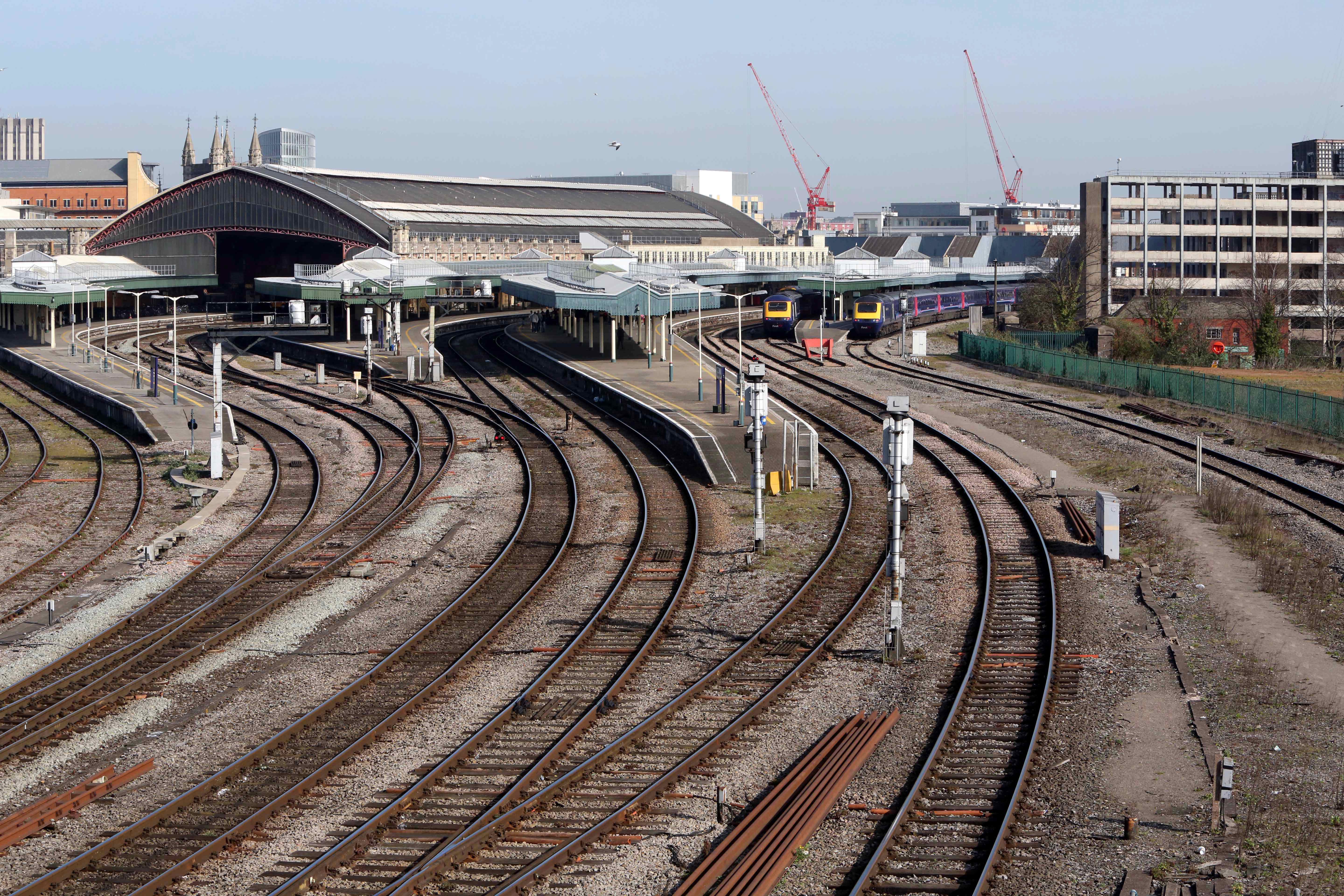 SWNS_BRISTOL_TRAINS_01