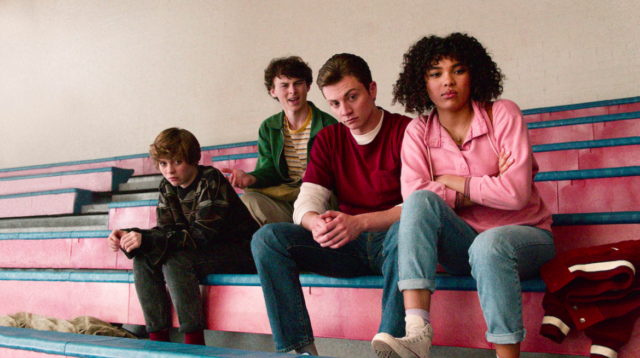 shows like umbrella academy, movies like umbrella academy, things to watch after umbrella academy, umbrella academy cast, robert sheehan, nathan misfits, misfits robert sheehan, x men,