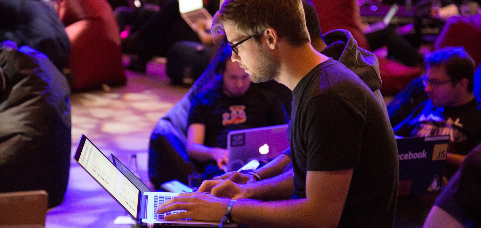 Here's how to get £4,000 every year you're at uni AND a job straight