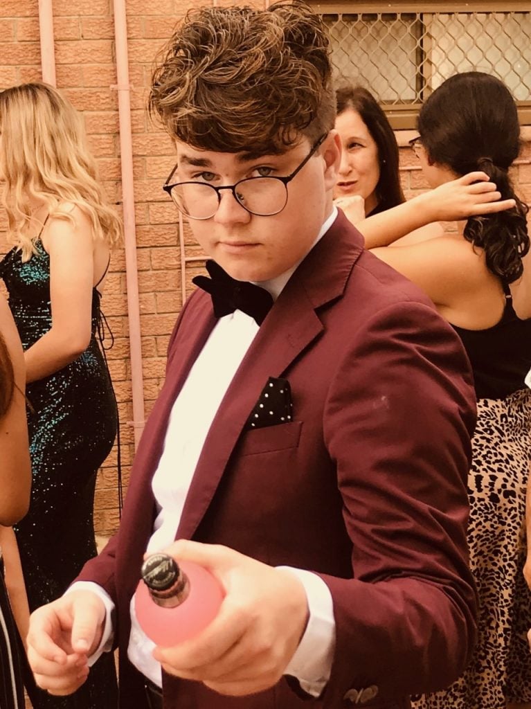 'Tis the season to be balling! Here's what your Exeter ball outfit says ...