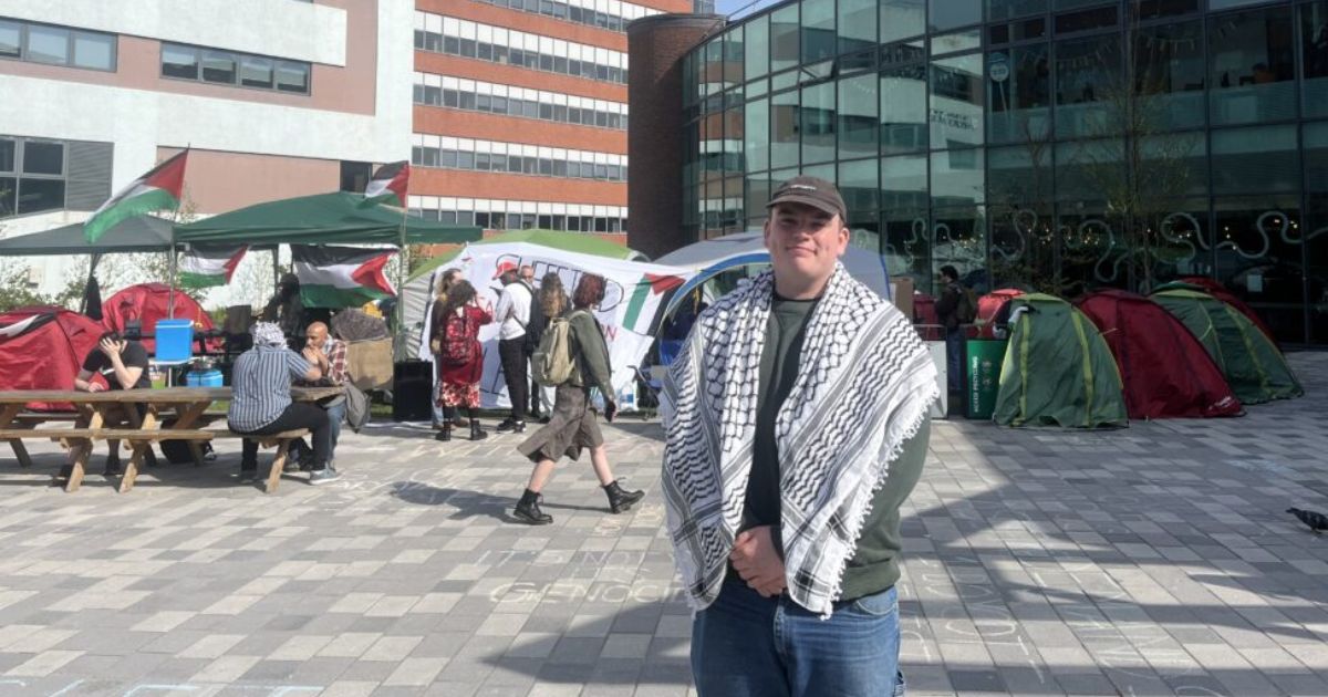 Students launch encampment outside Sheffield University SU in