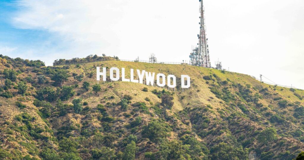 hollywood sign on fire