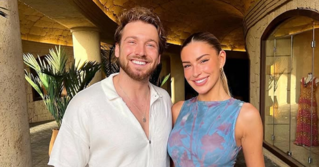 Zara McDermott Sam Thompson