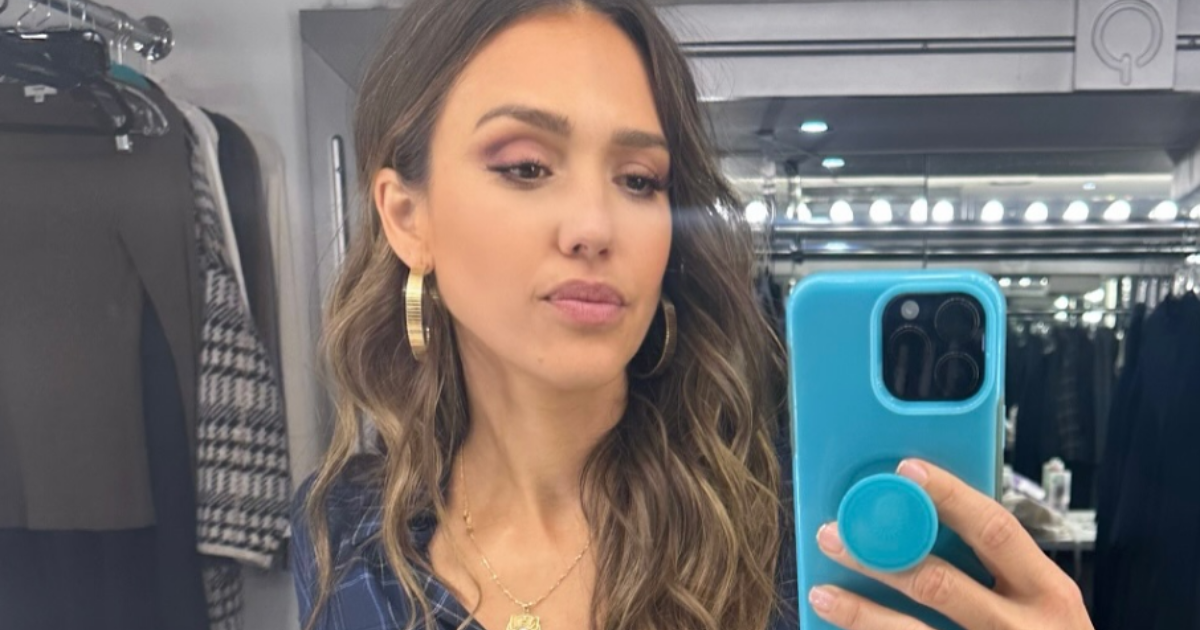 Jessica Alba was horrifically kidnapped in 1996, here’s what happened