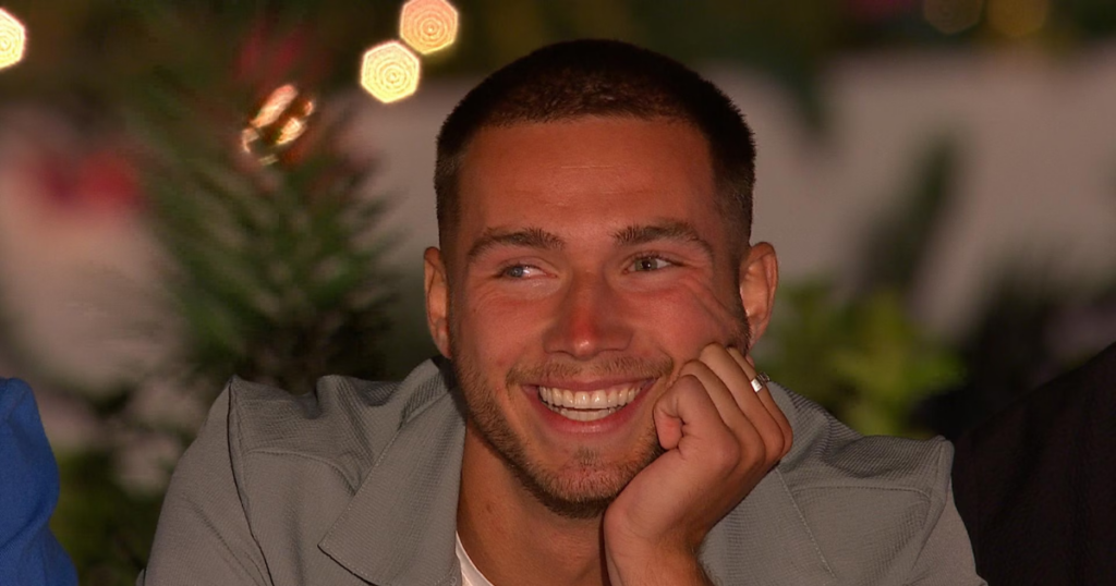 Ron Hall Love Island All Stars