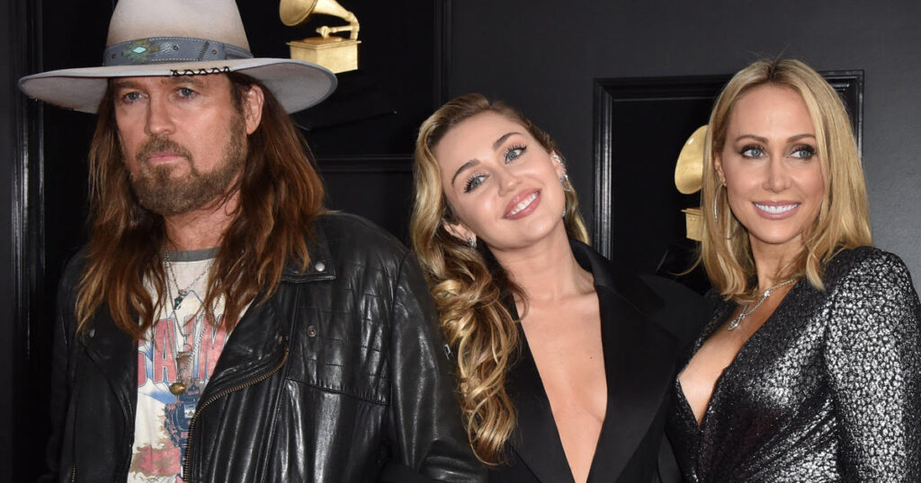 Miley Cyrus family drama statement
