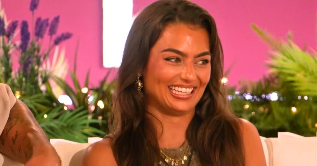 love island megan necklace