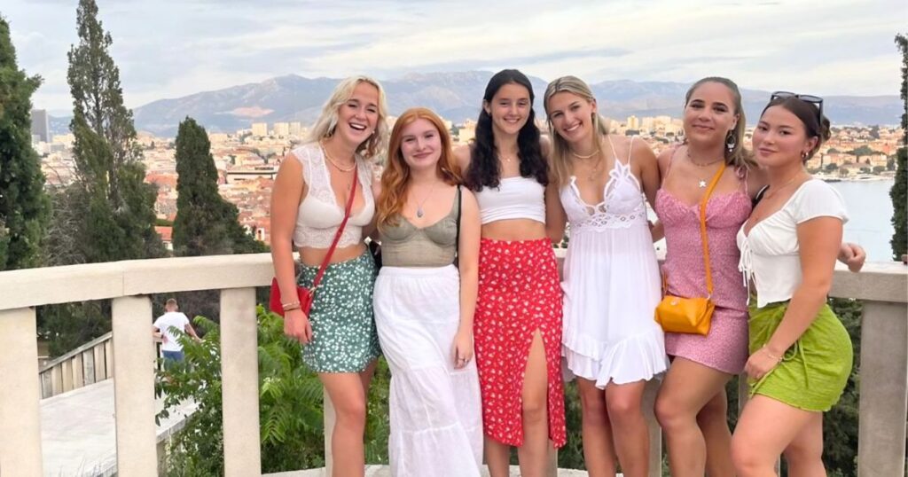 some girls during a summer heat wave. no idea how posh they are - i just liked their outfits