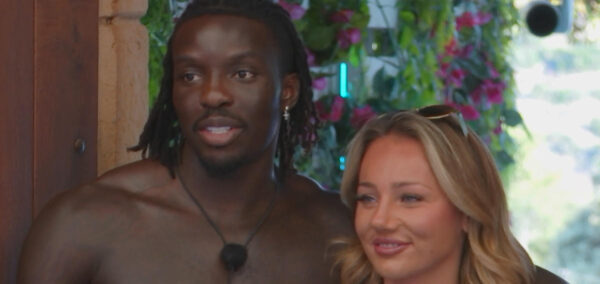 Love Island Dejon apologised