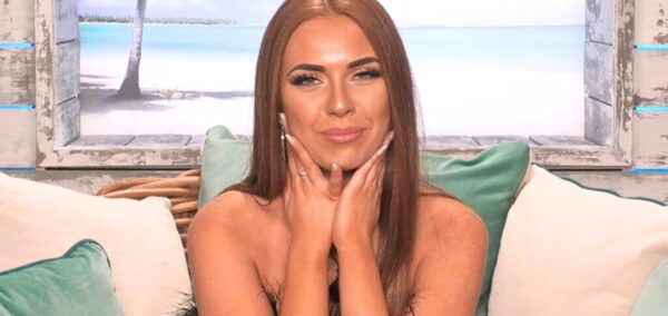 demi jones on love island all stars in 2024