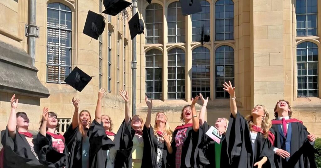 grads at the uni of bristol a russell group uni where they get averagey grad salaries tbh