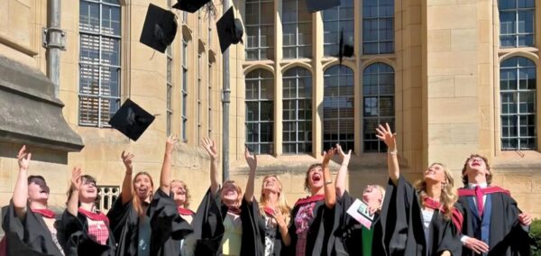 grads at the uni of bristol a russell group uni where they get averagey grad salaries tbh