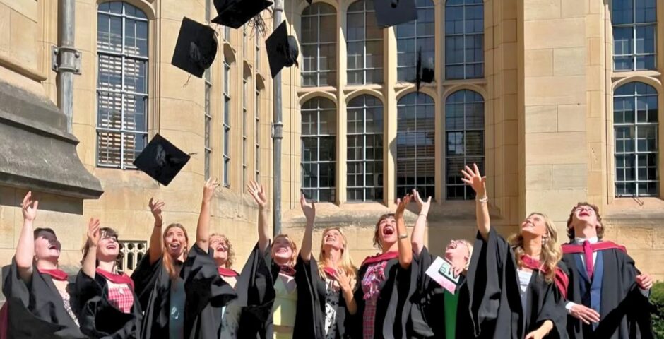 grads at the uni of bristol a russell group uni where they get averagey grad salaries tbh