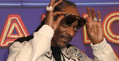 Snoop Dogg apology fake