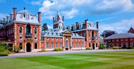 wellington college one of the uk most expensive private schools 2025