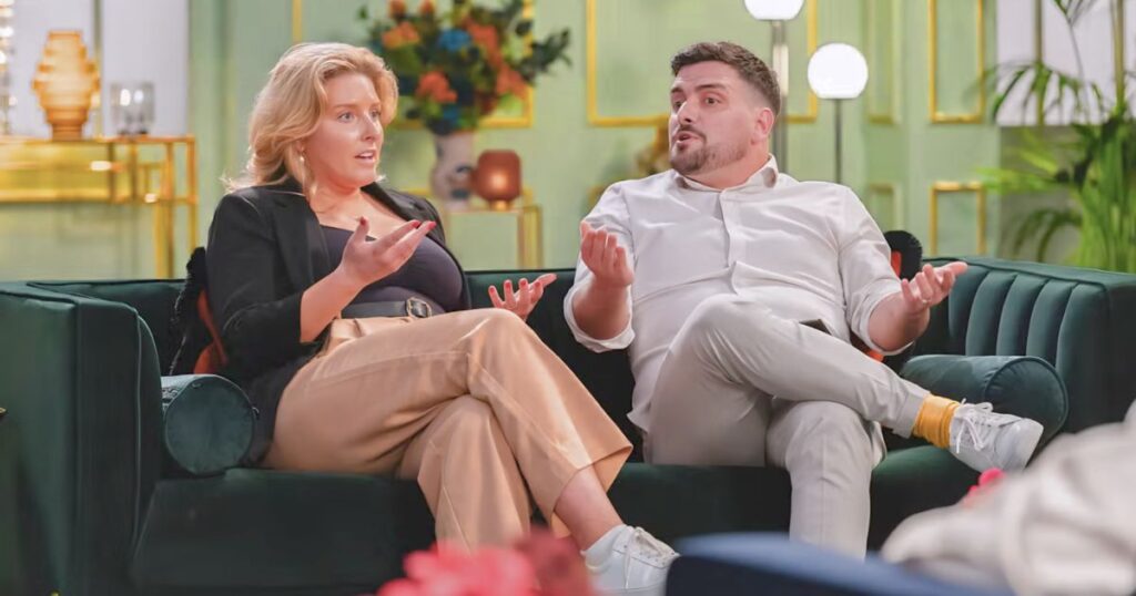 caspar and emma arguing on the sofa on mafs uk