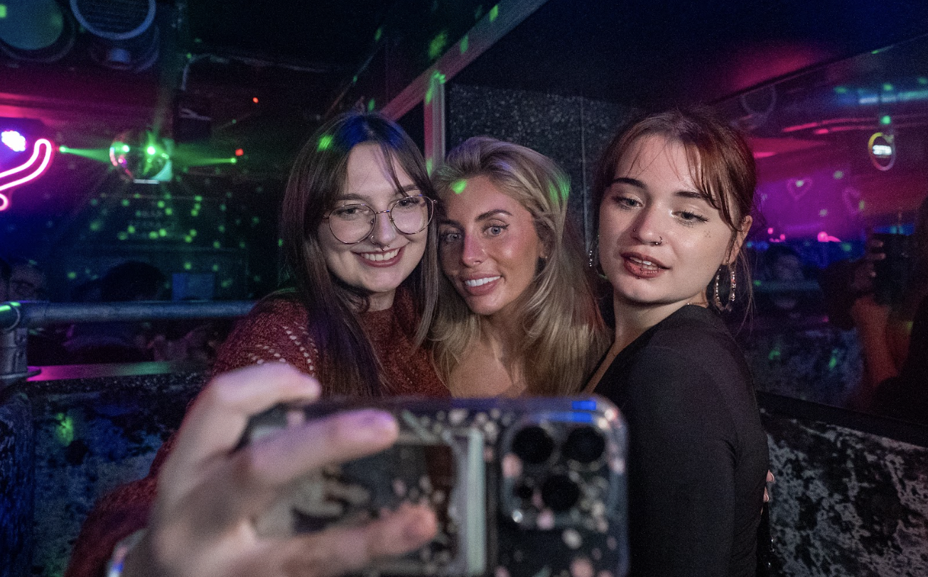 Bonnie Blue Bang Bus tour pictures