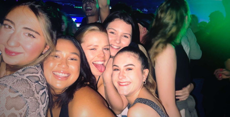 oxford brookes uni students on a night out