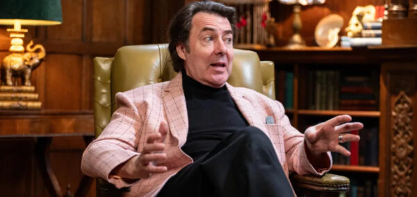 Jonathan Ross Celebrity Traitors explains