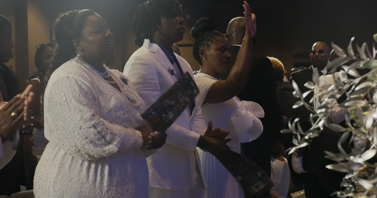 Ajike Owens mother, Pamela Dias