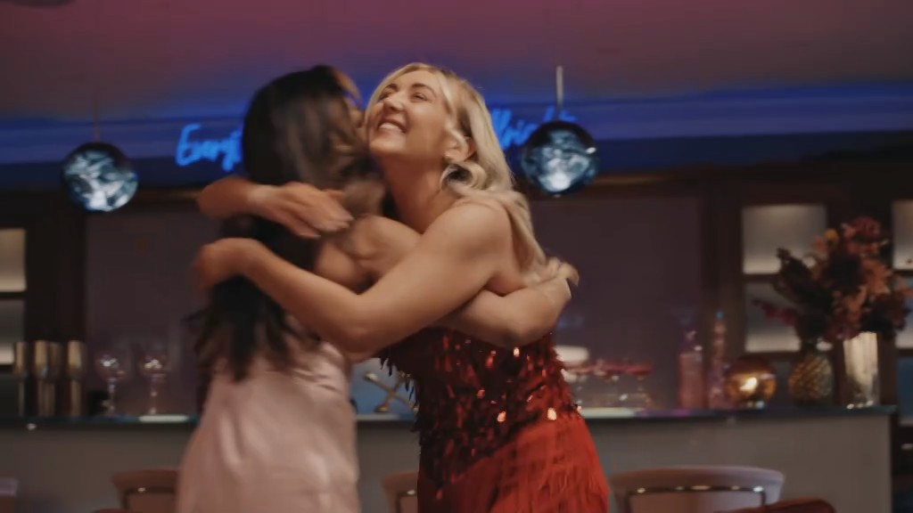 sarah hen night dress