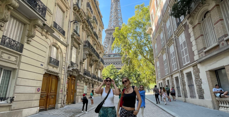 uk uni students doing modern language french course on their year abroad