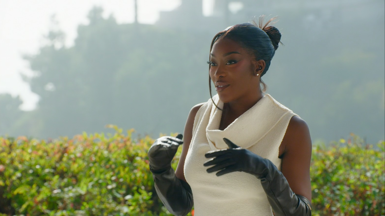 selling sunset chelsea at a house