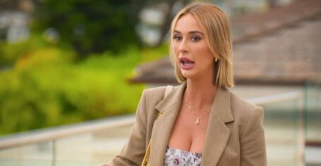 ashtyn zerboni selling the oc jobs