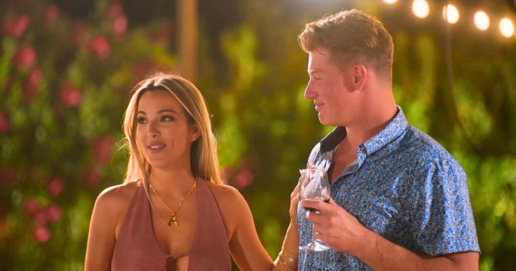 alex hall and boyfriend ian on selling the oc who have split now