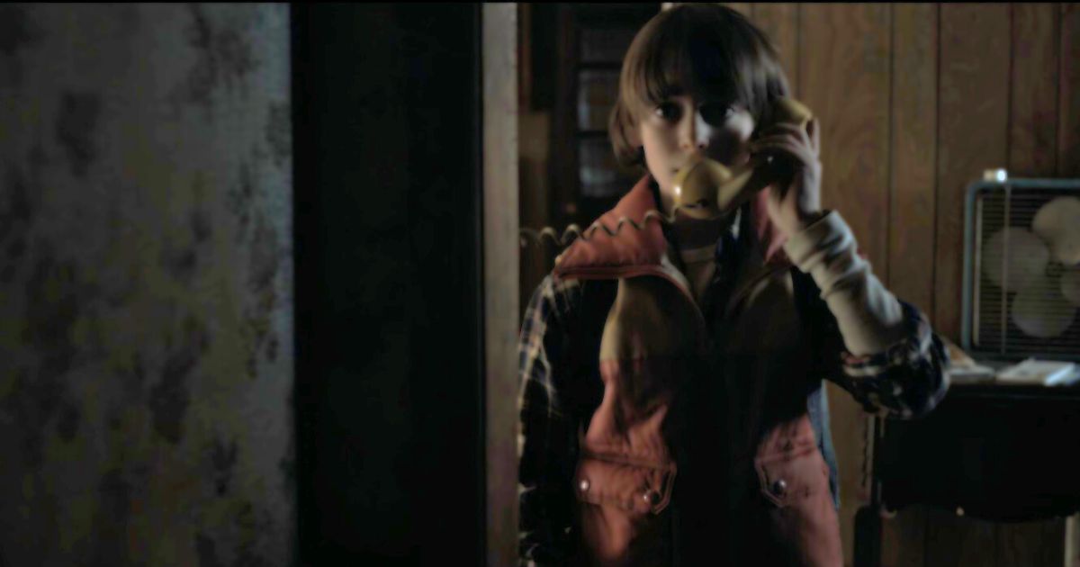 stranger things will looking at the door from the door theory