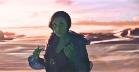 elphaba ending wicked for good book