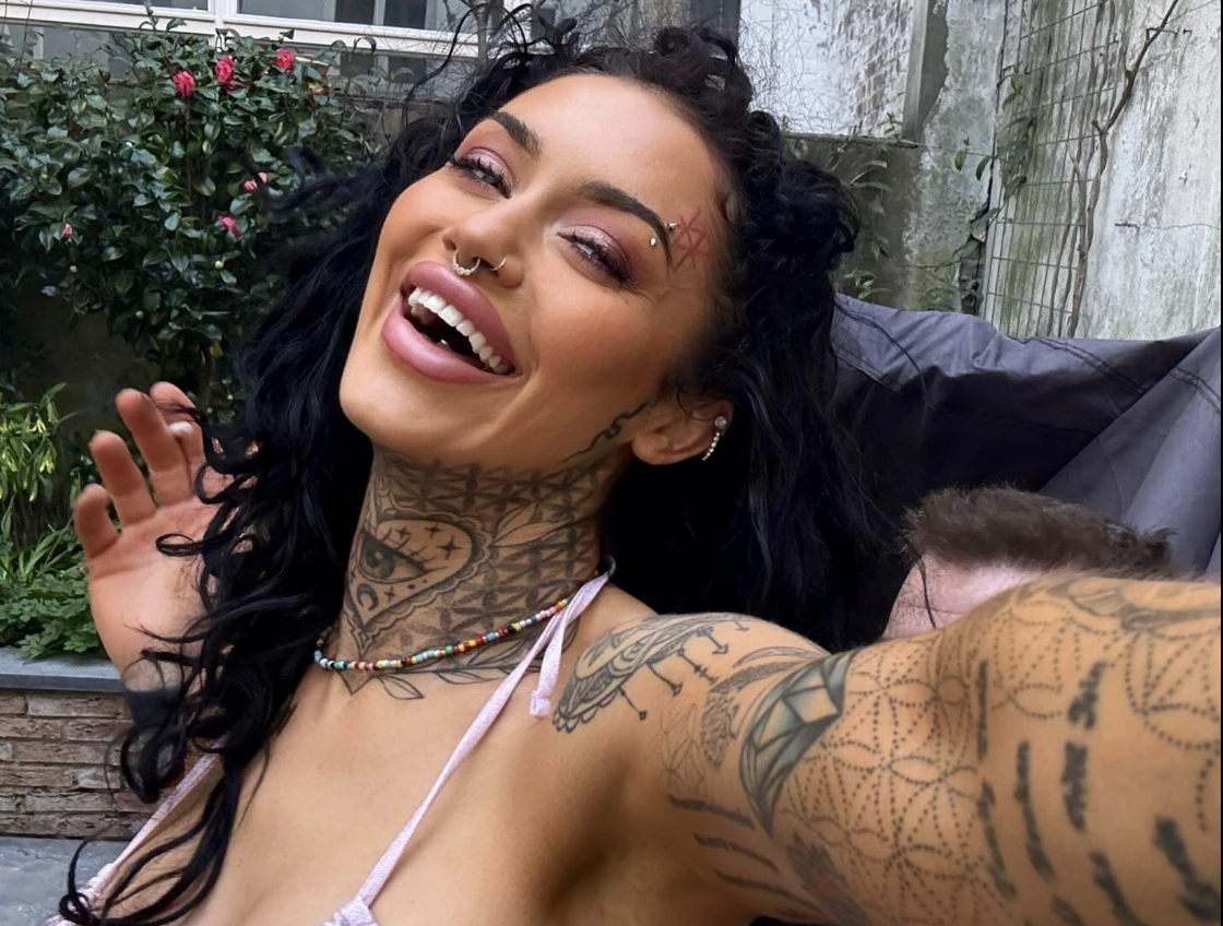 People who want to be the next Bonnie Blue