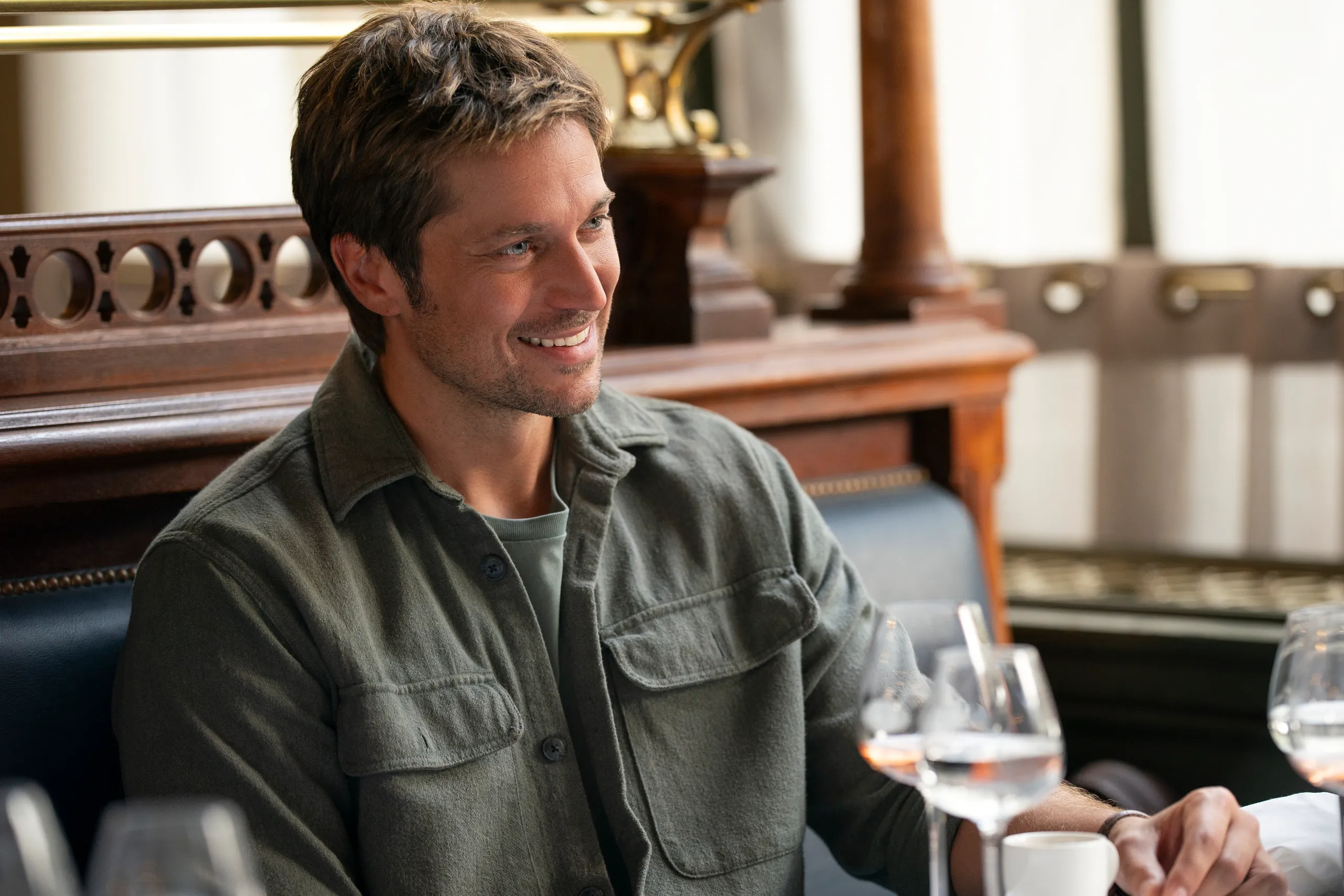 Lucas Bravo Emily in Paris quit