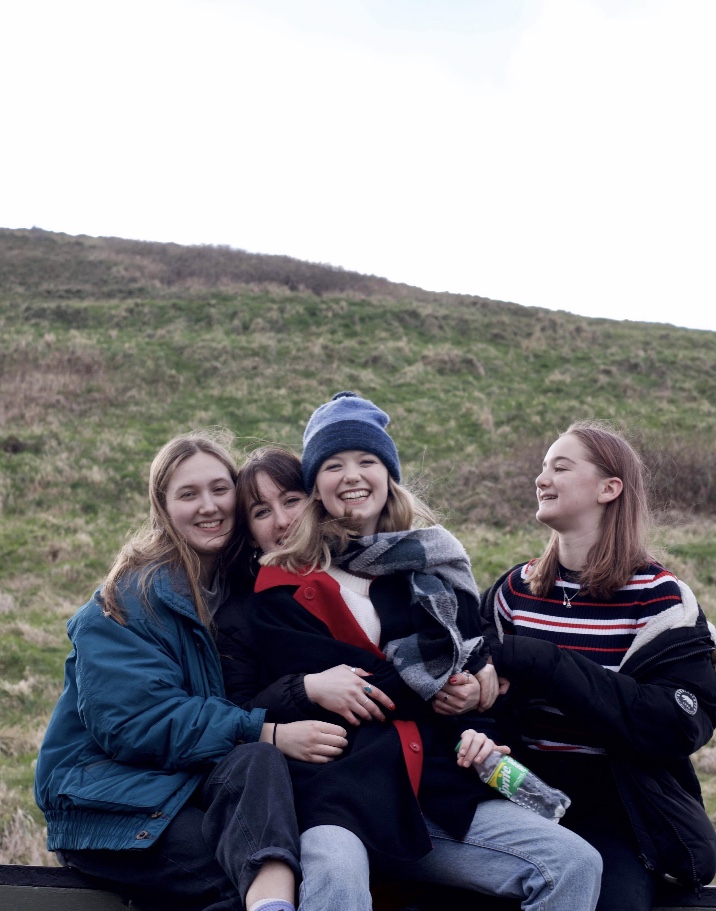 Edinburgh Uni students looking cold russell group unis