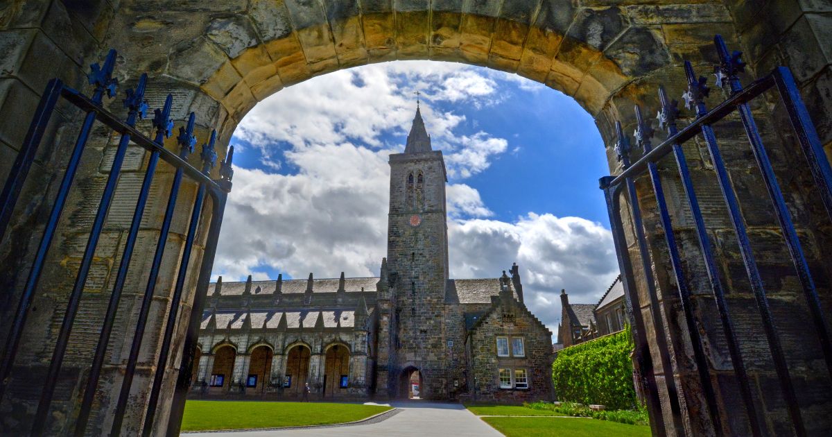 University of St Andrews receives new £950,000 to decarbonise New College buildings