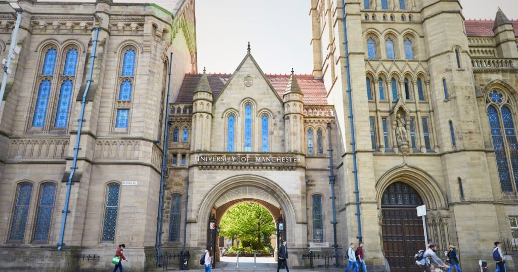 universtiy of manchester russell group uni where vice chancellor got huge pay rise