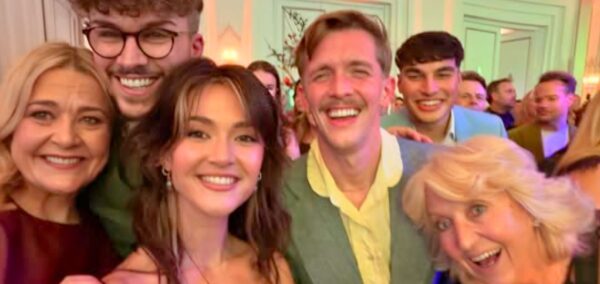 the traitors season four cast a nice selfie from jade's instagram