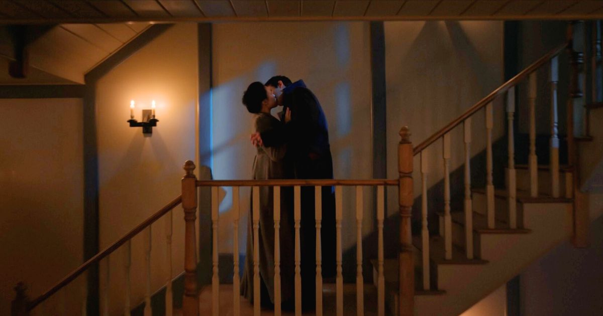 benedict and sophie on the staircase
