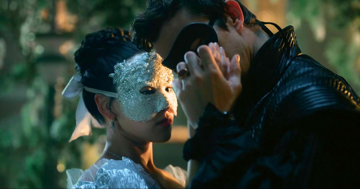 bridgerton season four benedict sophie touching rule breaking